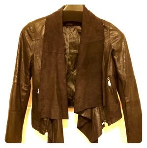 🆕️ 🔥DEX Faux leather, flyaway jacket.